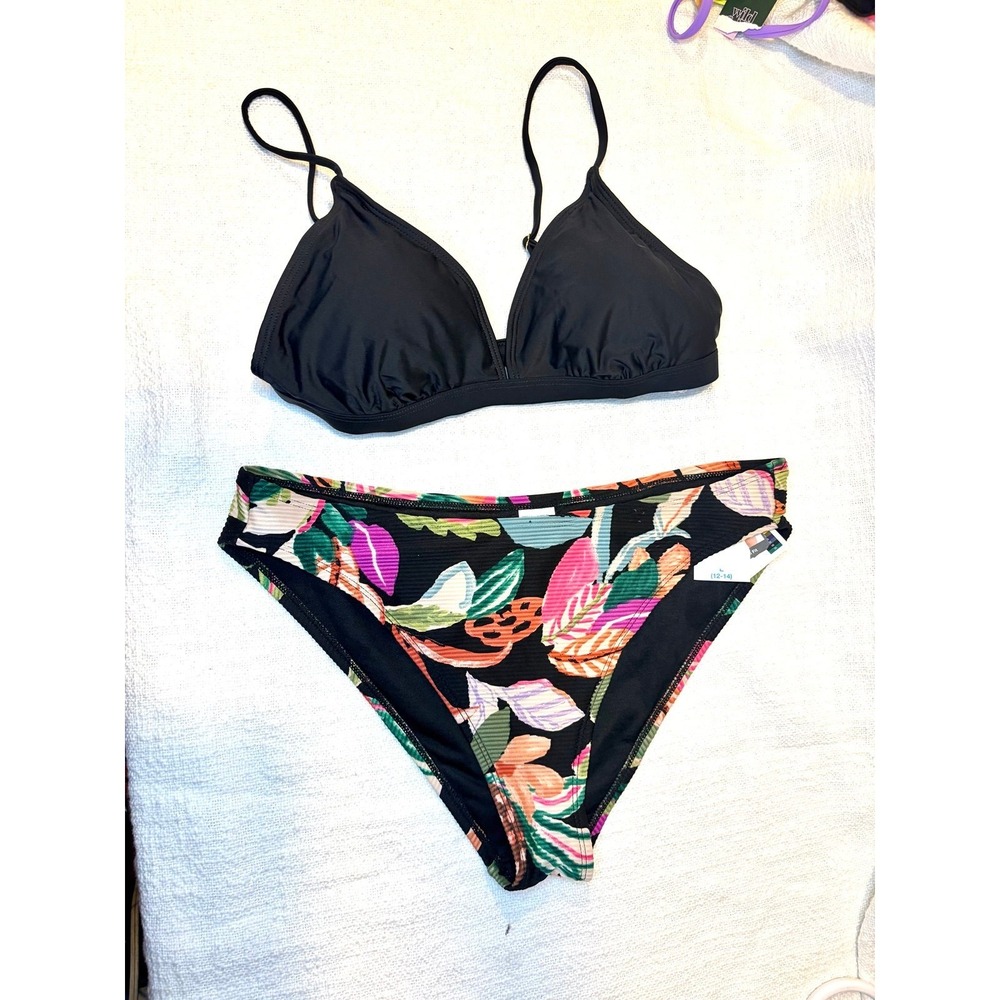 NEW 2 pc swim set- Lightly lined Triangle Bikini top & Mid Rise High leg Bottom